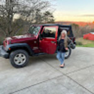 Meet your Posher, Pamela